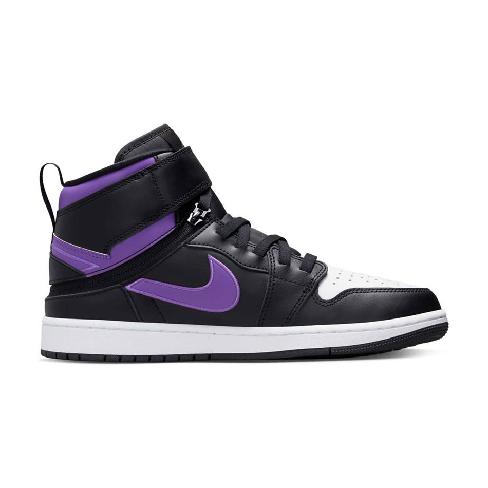 Air Jordan 1 High Flyease Erkek Basketbol Ayakkabısı