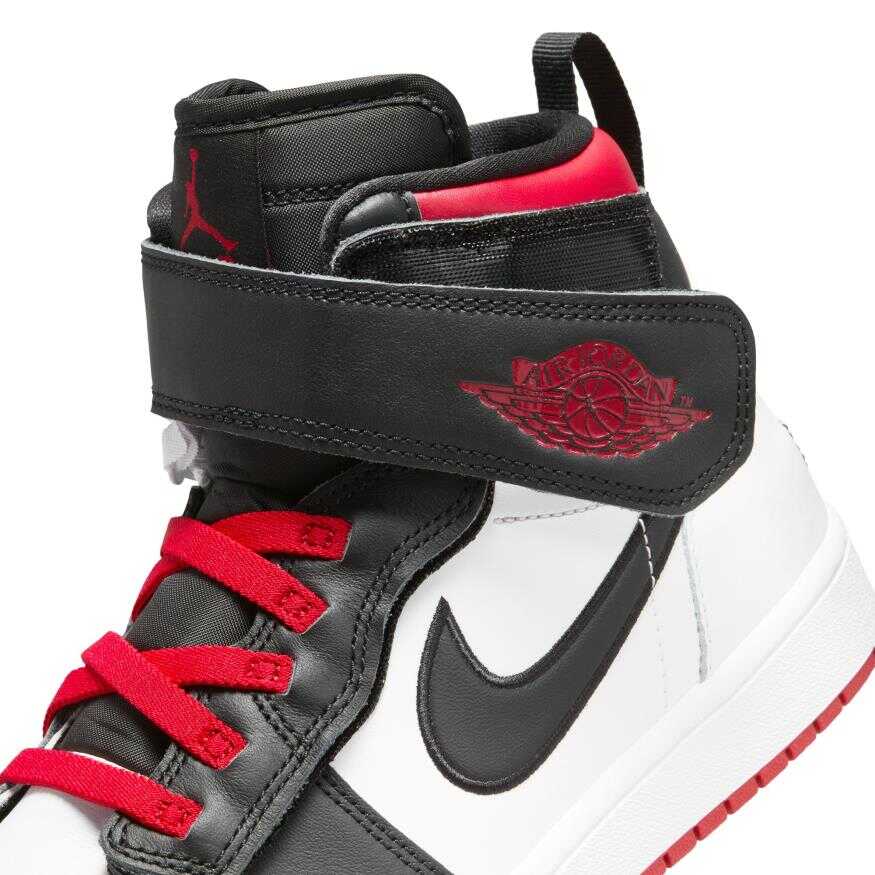 Air Jordan 1 High Flyease Erkek Basketbol Ayakkabısı