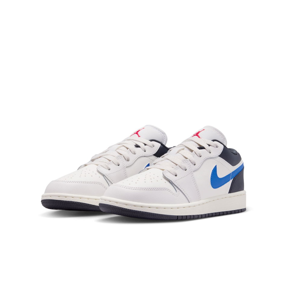 Air Jordan 1 Low Çocuk Basketbol Ayakkabısı