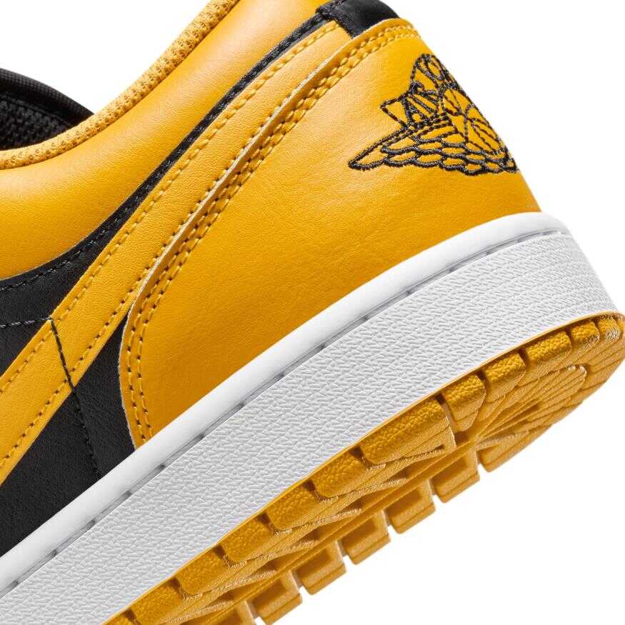 Air Jordan 1 Low Erkek Basketbol Ayakkabısı