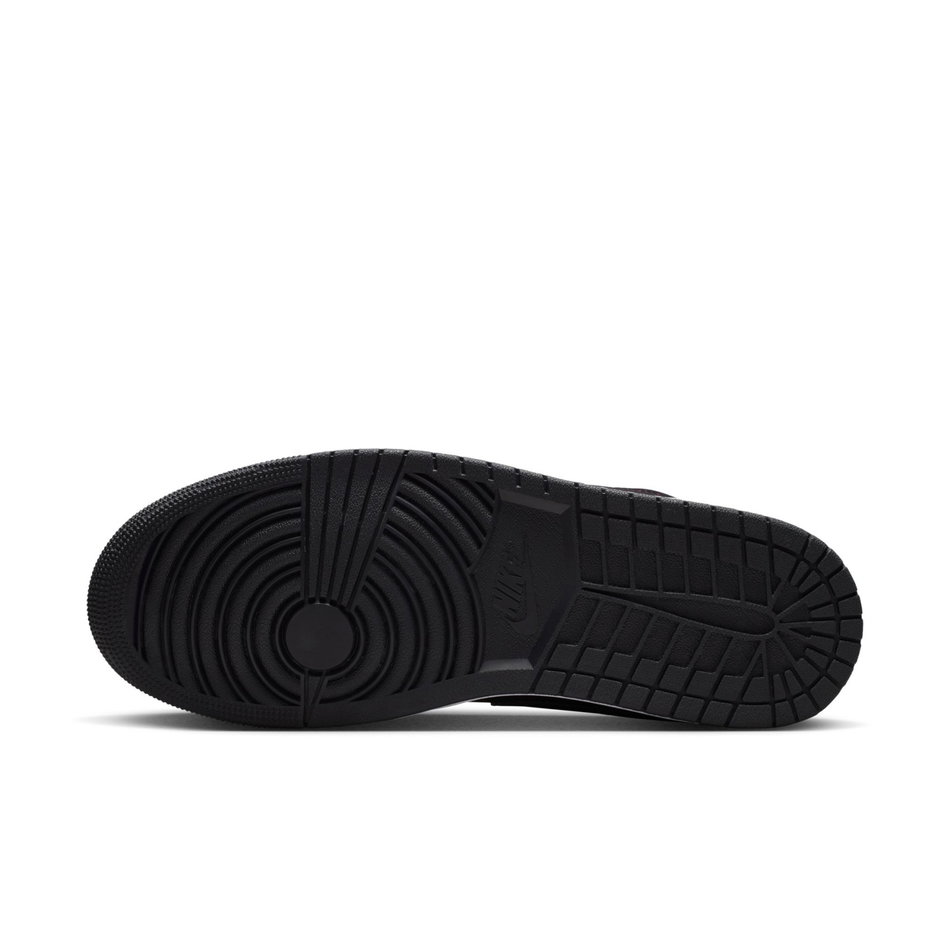 Air Jordan 1 Low Erkek Basketbol Ayakkabısı