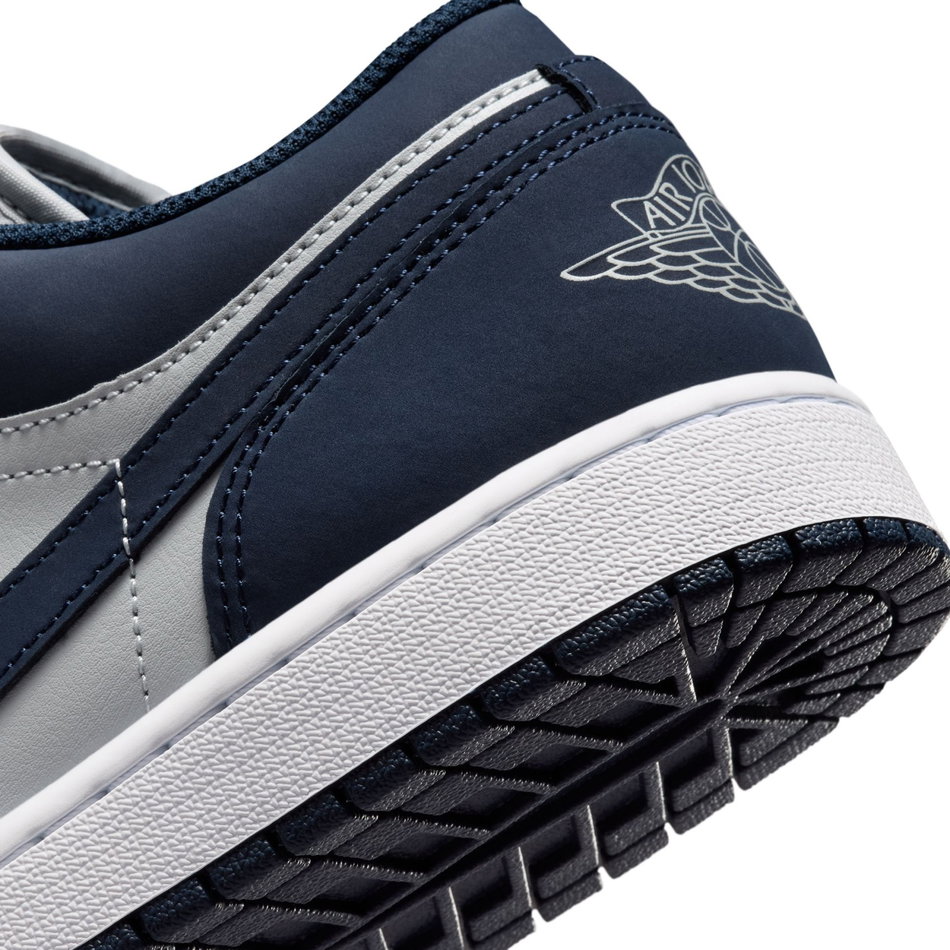 Air Jordan 1 Low Erkek Lacivert Basketbol Ayakkabısı