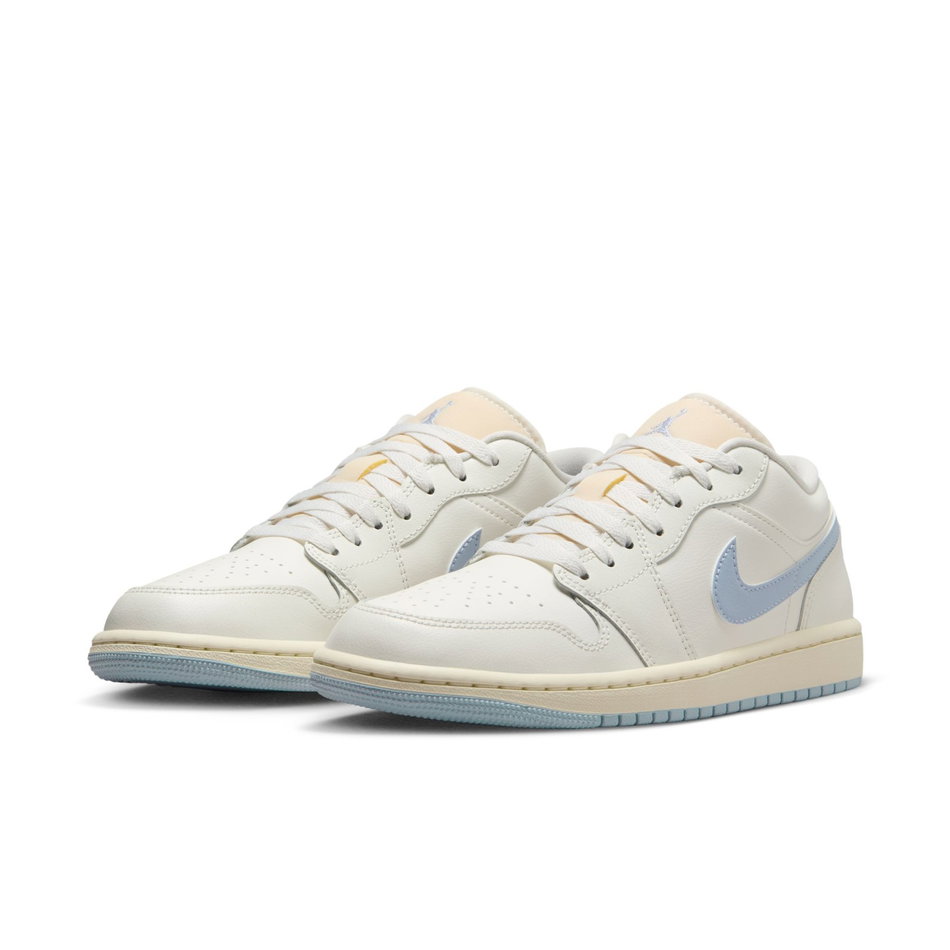 Air Jordan 1 Low 'Ghost' Kadın Basketbol Ayakkabısı