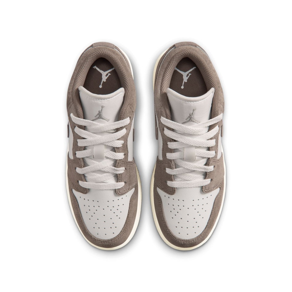 Air Jordan 1 Low Gs Basketbol Ayakkabısı