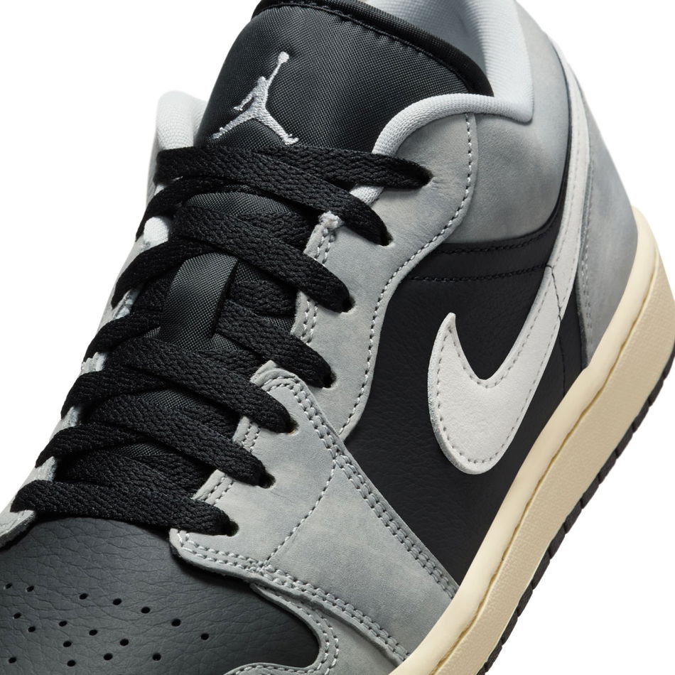 Air Jordan 1 Low 'Light Smoke Grey' SE Erkek Basketbol Ayakkabısı