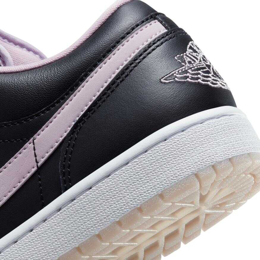 Air Jordan 1 Low SE Erkek Basketbol Ayakkabısı