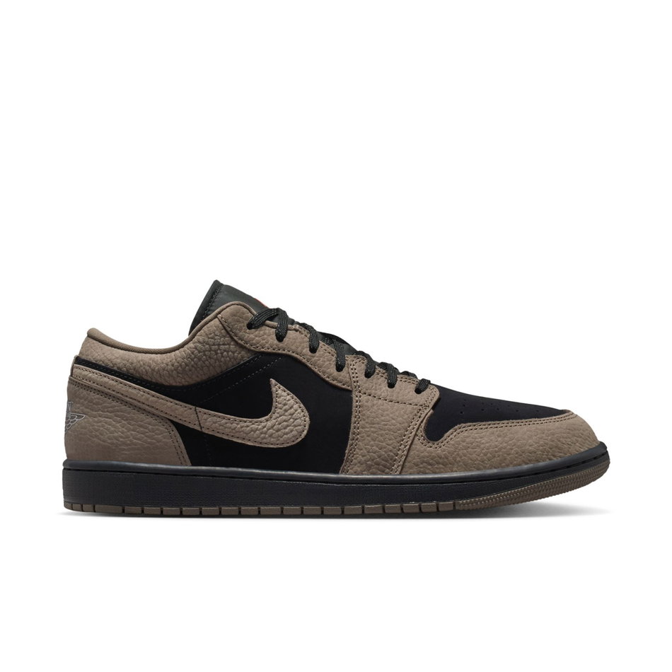 Air Jordan 1 Low SE Erkek Basketbol Ayakkabısı
