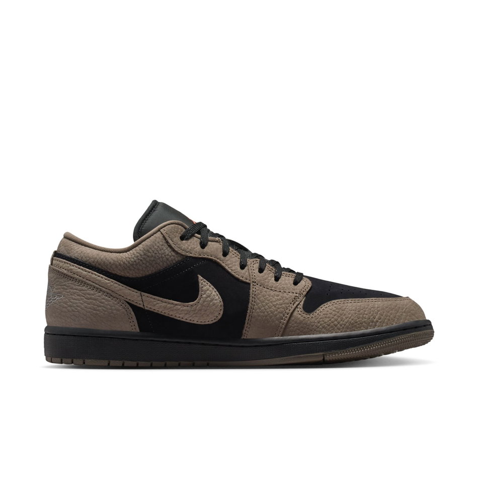 Air Jordan 1 Low SE Erkek Basketbol Ayakkabısı