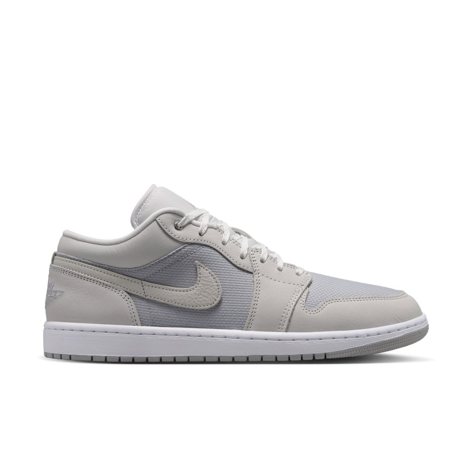 Air Jordan 1 Low Se Erkek Gri Basketbol Ayakkabısı