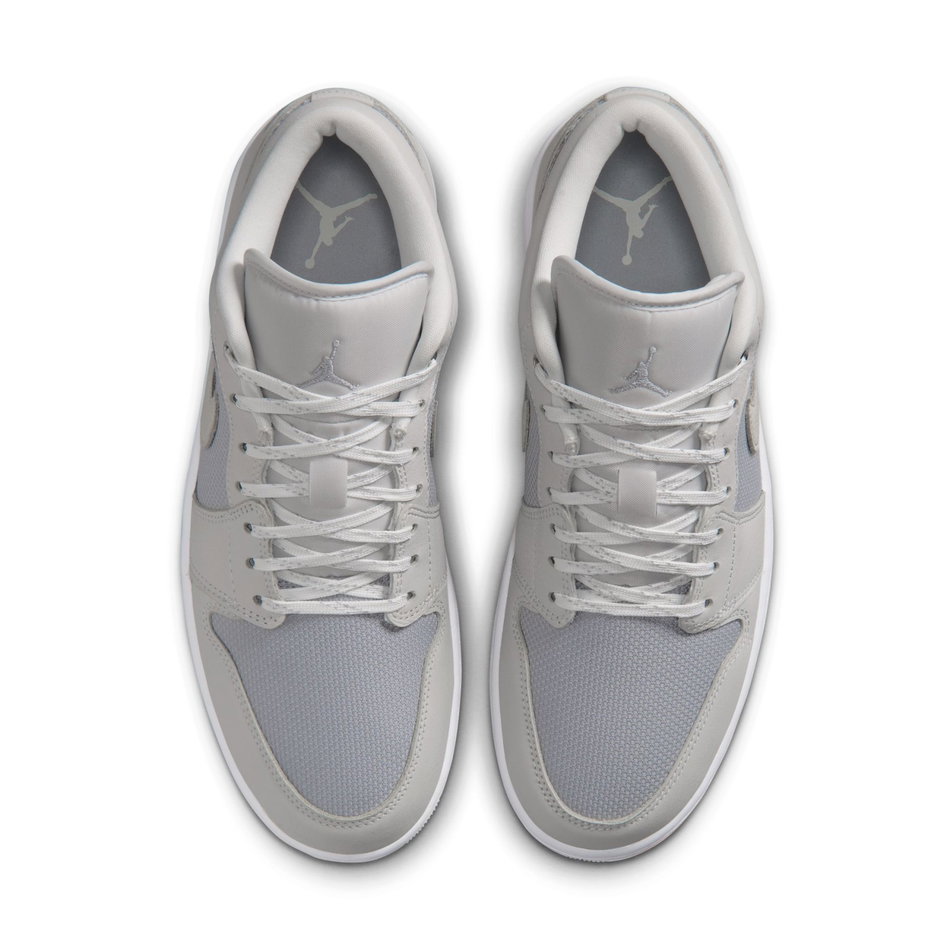 Air Jordan 1 Low Se Erkek Gri Basketbol Ayakkabısı