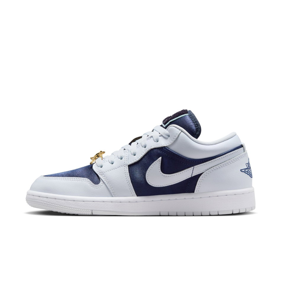 Air Jordan 1 Low SE 'Football Grey' Kadın Basketbol Ayakkabısı