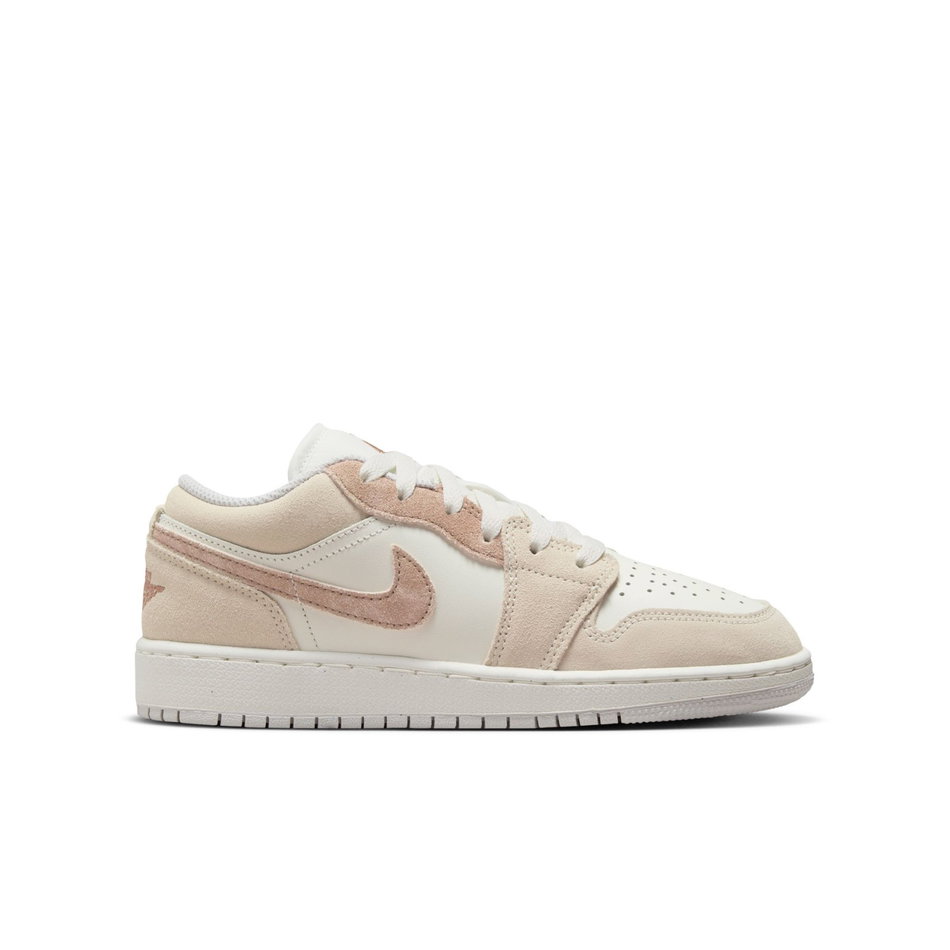 Air Jordan 1 Low SE Gs Bej Basketbol Ayakkabısı