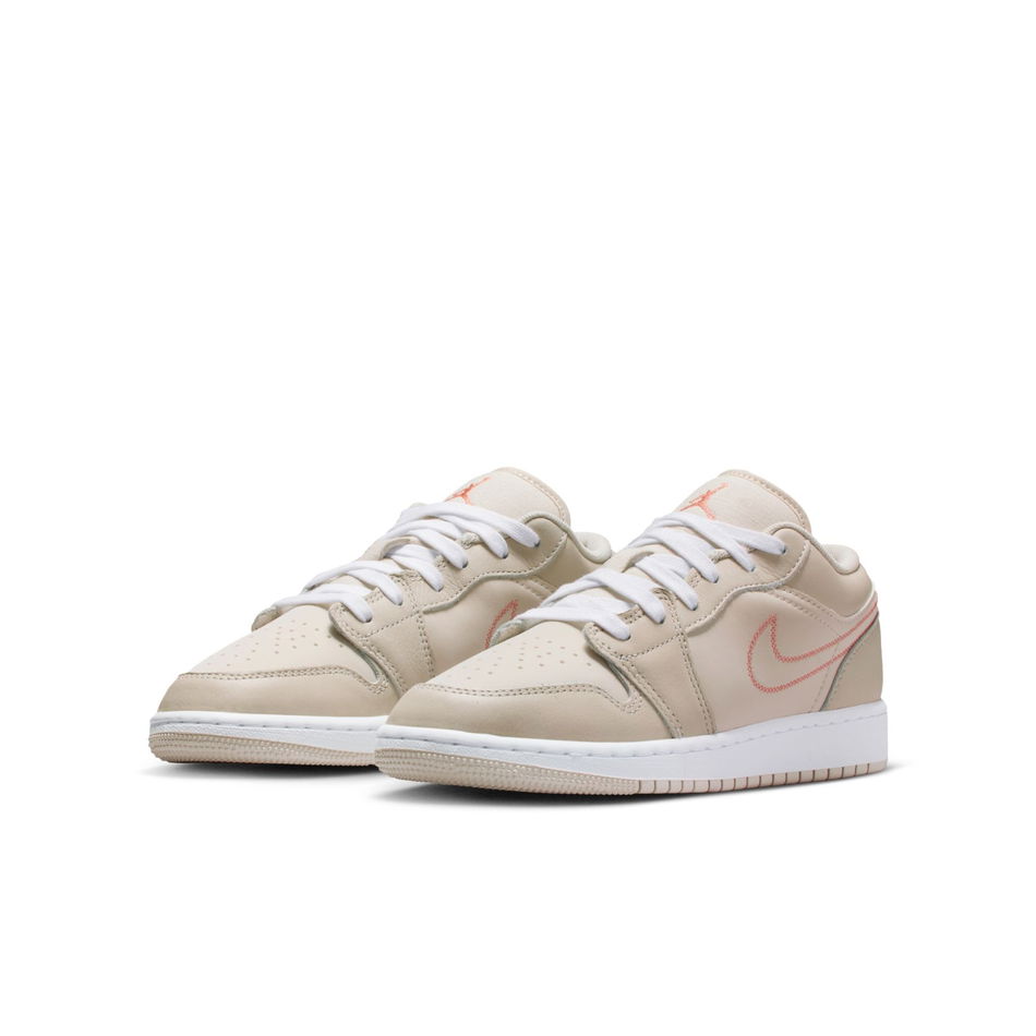 Air Jordan 1 Low SE Gs Bej Basketbol Ayakkabısı