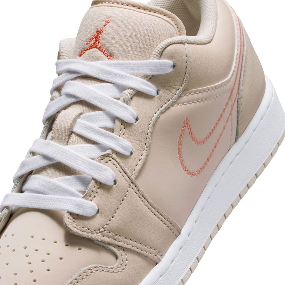 Air Jordan 1 Low SE Gs Bej Basketbol Ayakkabısı