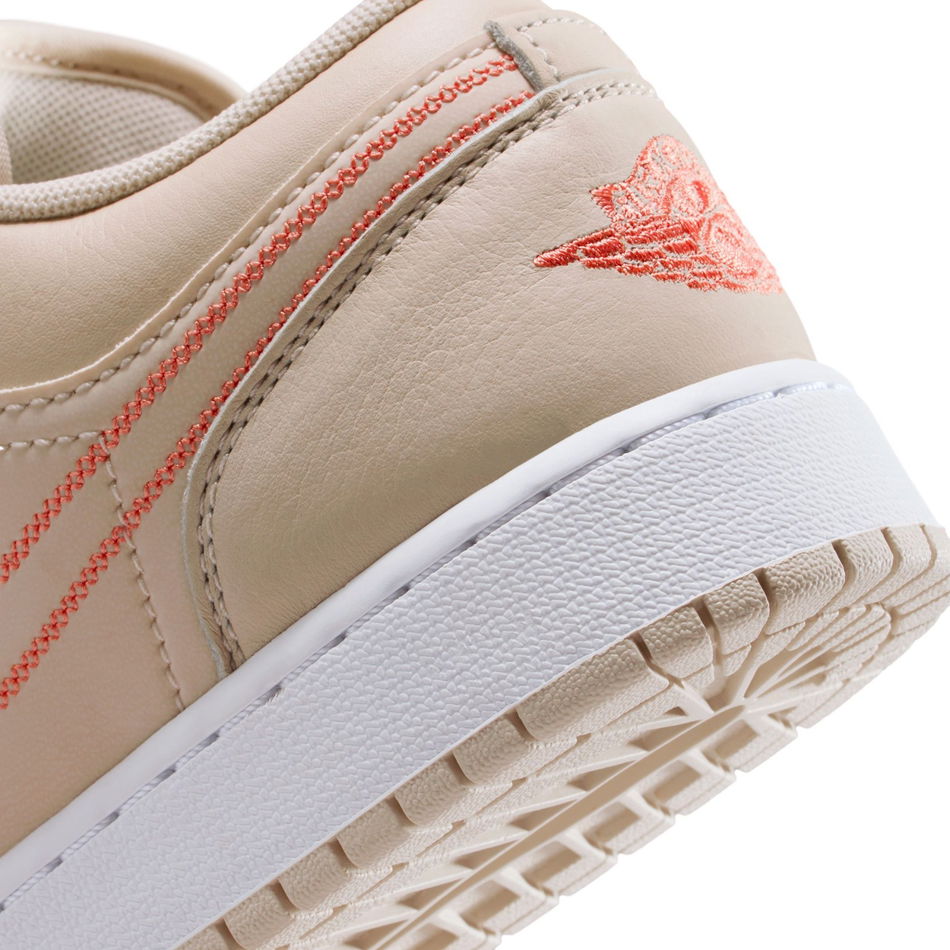 Air Jordan 1 Low SE Gs Bej Basketbol Ayakkabısı