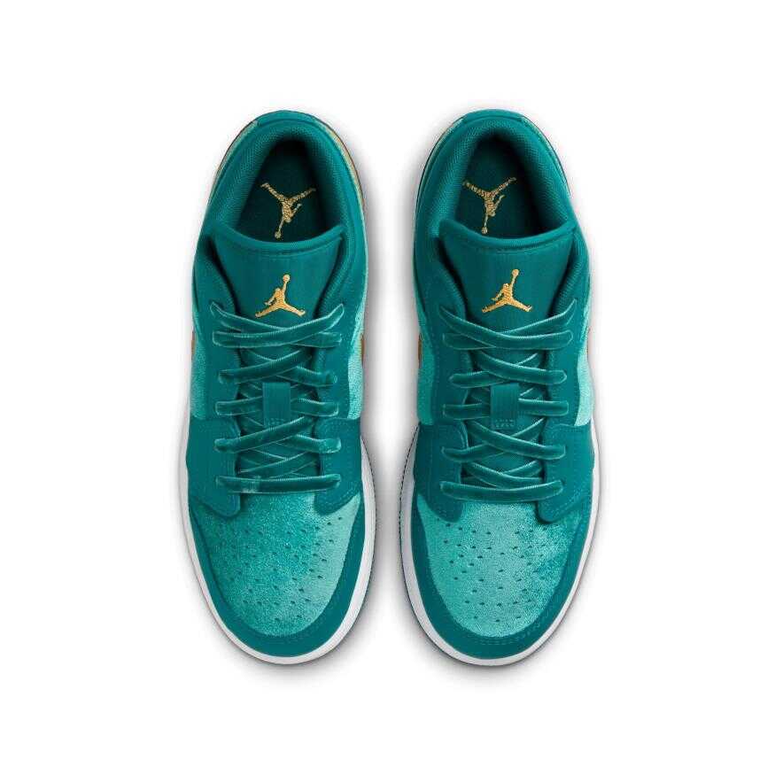 Air Jordan 1 Low SE (Gs) Çocuk Basketbol Ayakkabısı