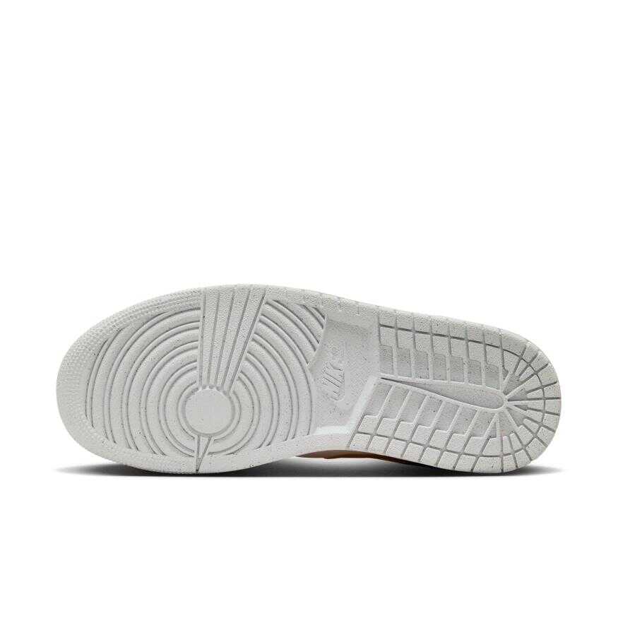 Air Jordan 1 Low SE Kadın Basketbol Ayakkabısı