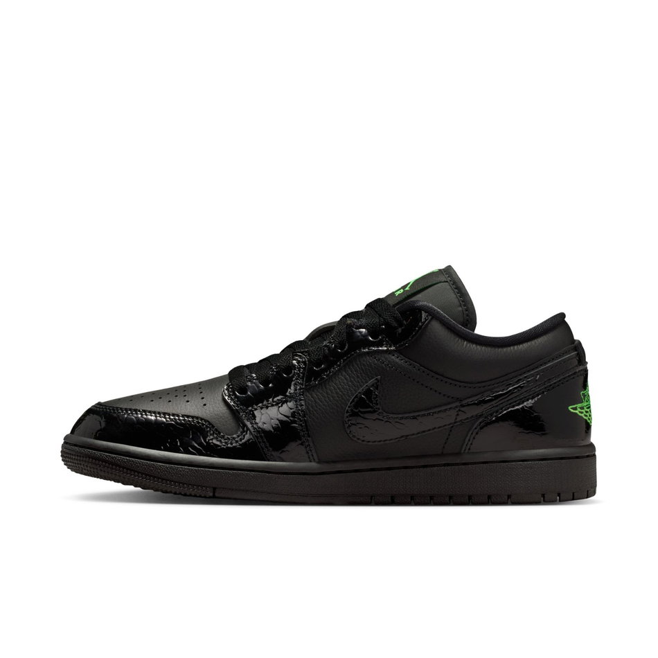 Air Jordan 1 Low SE Kadın Siyah Basketbol Ayakkabısı