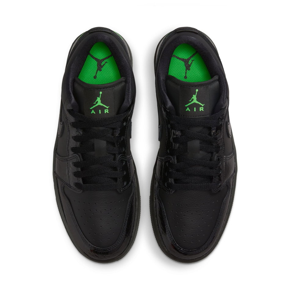 Air Jordan 1 Low SE Kadın Siyah Basketbol Ayakkabısı