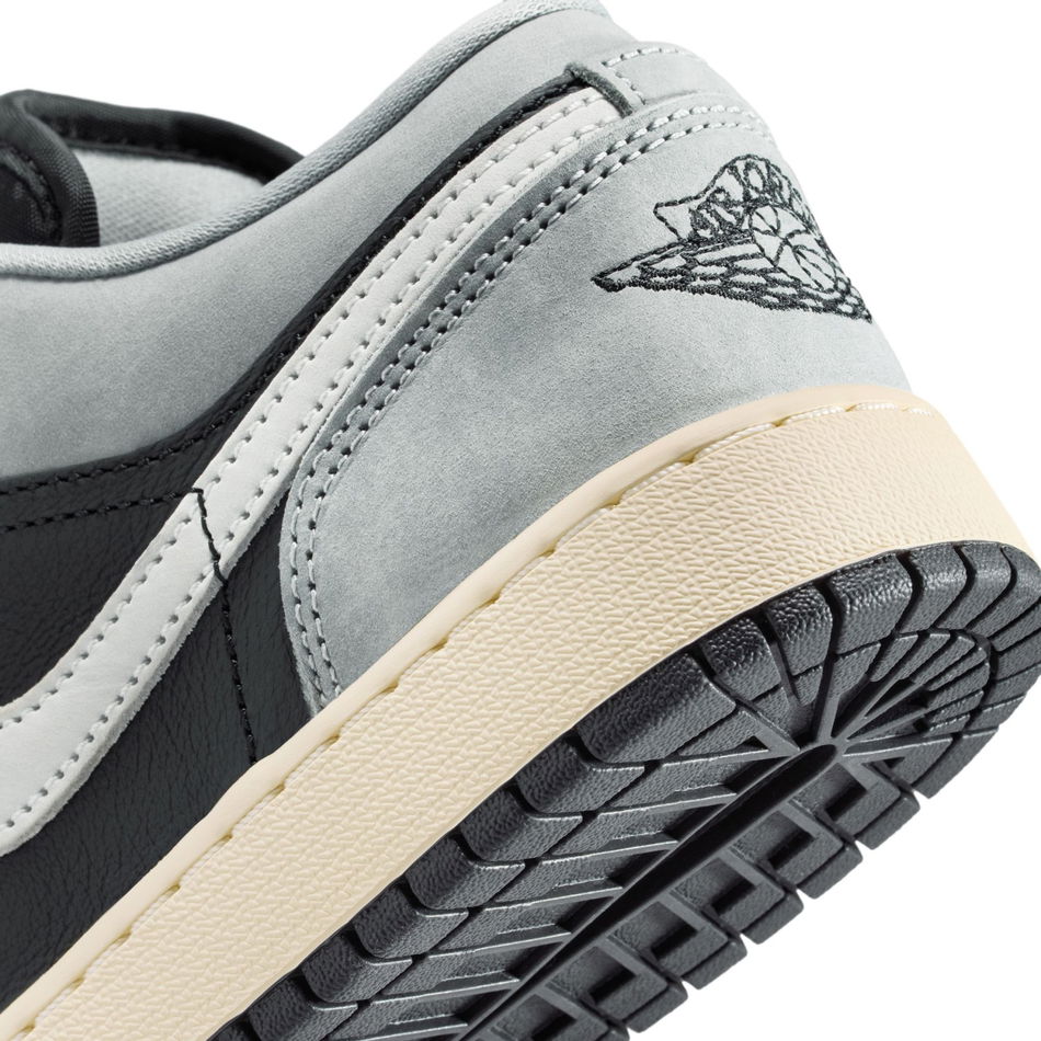 Air Jordan 1 Low SE 'Light Smoke Grey' Gs Basketbol Ayakkabısı