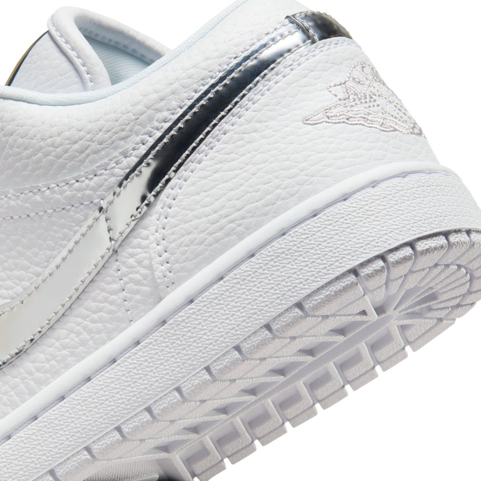 Air Jordan 1 Low SE 'Metallic Silver' Kadın Basketbol Ayakkabısı