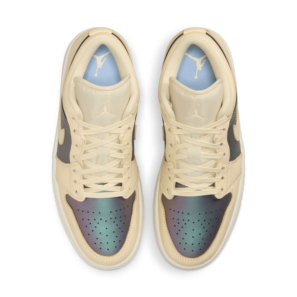 Air Jordan 1 Low SE 'Muslin Royal Tint' Kadın Basketbol Ayakkabısı