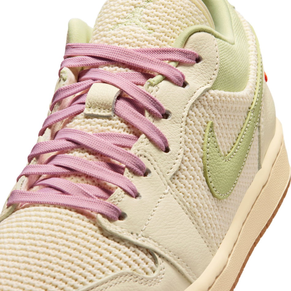 Air Jordan 1 Low SE 'Olive Aura' Kadın Basketbol Ayakkabısı