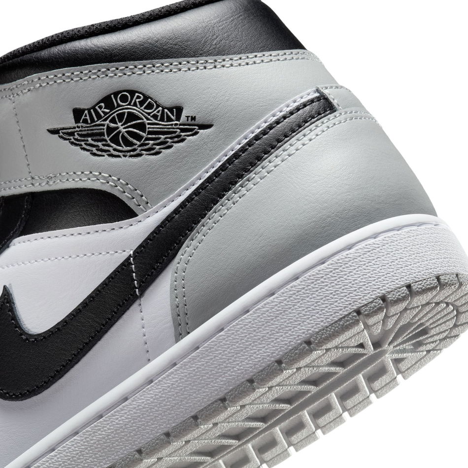 Air Jordan 1 Mid 'Barons ' Erkek Basketbol Ayakkabısı