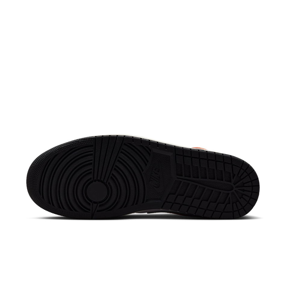 Air Jordan 1 Mid 'Black Toe Orange' Erkek Basketbol Ayakkabısı