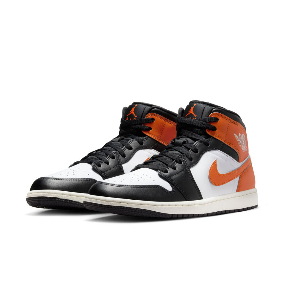Air Jordan 1 Mid 'Black Toe Orange' Erkek Basketbol Ayakkabısı