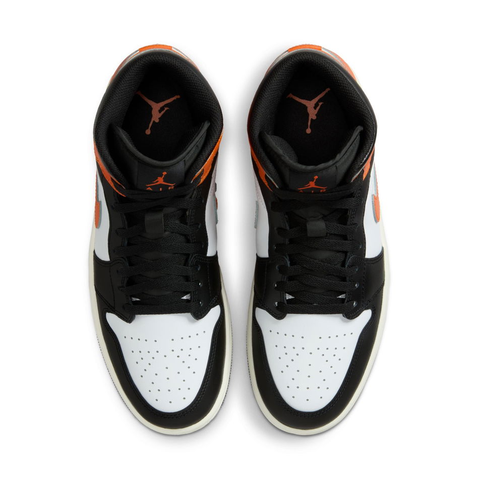 Air Jordan 1 Mid 'Black Toe Orange' Erkek Basketbol Ayakkabısı