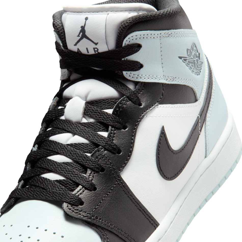 Air Jordan 1 Mid Erkek Basketbol Ayakkabısı