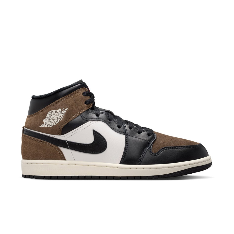 Air Jordan 1 Mid Erkek Basketbol Ayakkabısı