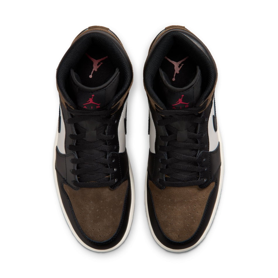 Air Jordan 1 Mid Erkek Basketbol Ayakkabısı