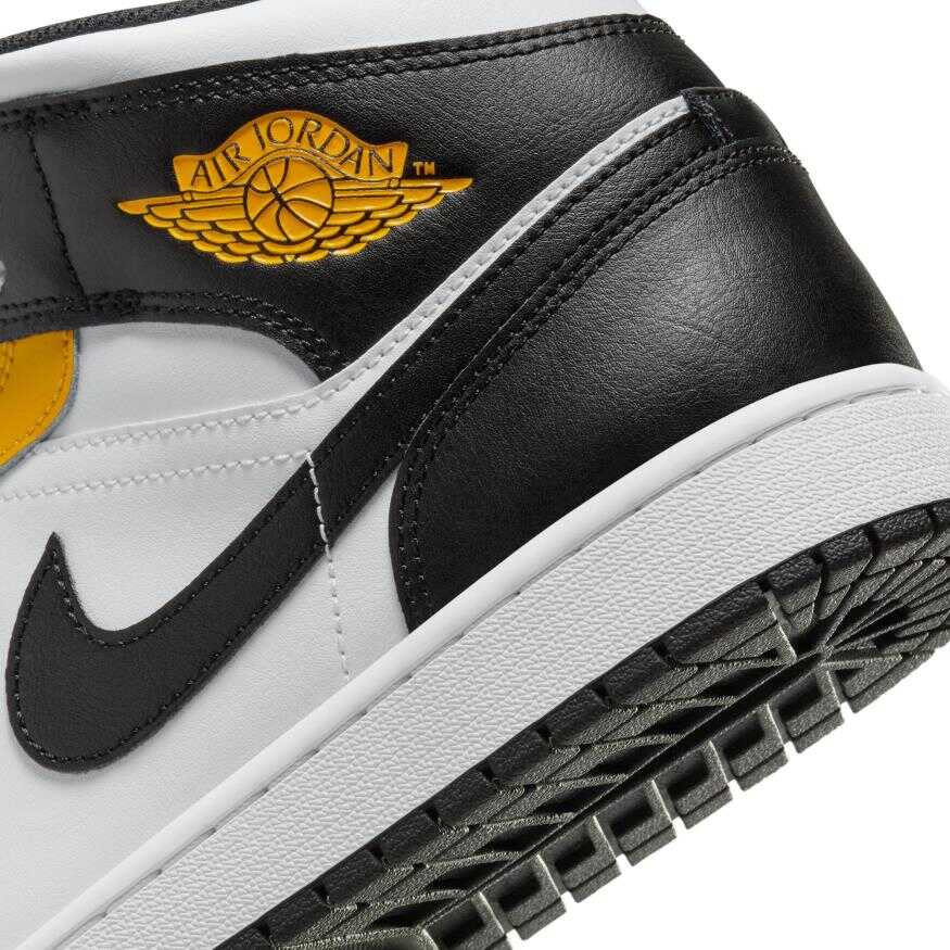 Air Jordan 1 Mid Erkek Basketbol Ayakkabısı