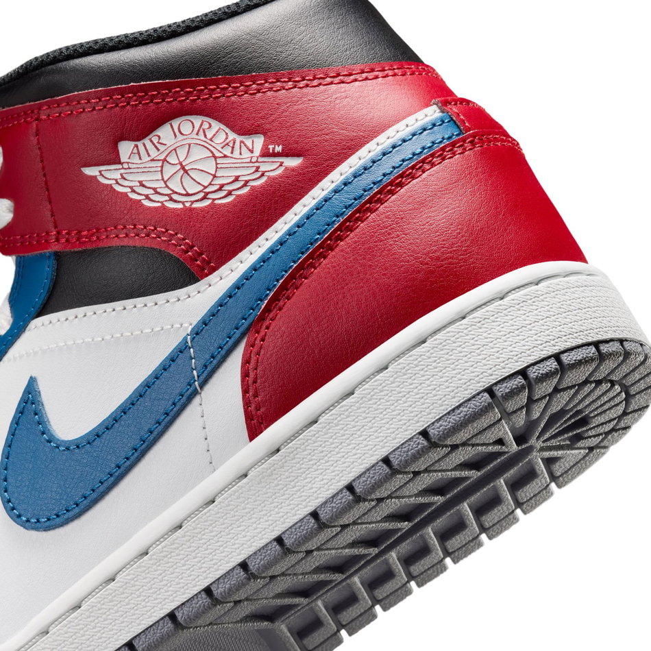 Air Jordan 1 Mid Erkek Mavi Basketbol Ayakkabısı
