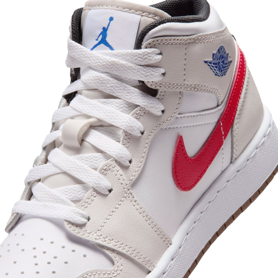 Air Jordan 1 Mid Gs Basketbol Ayakkabısı