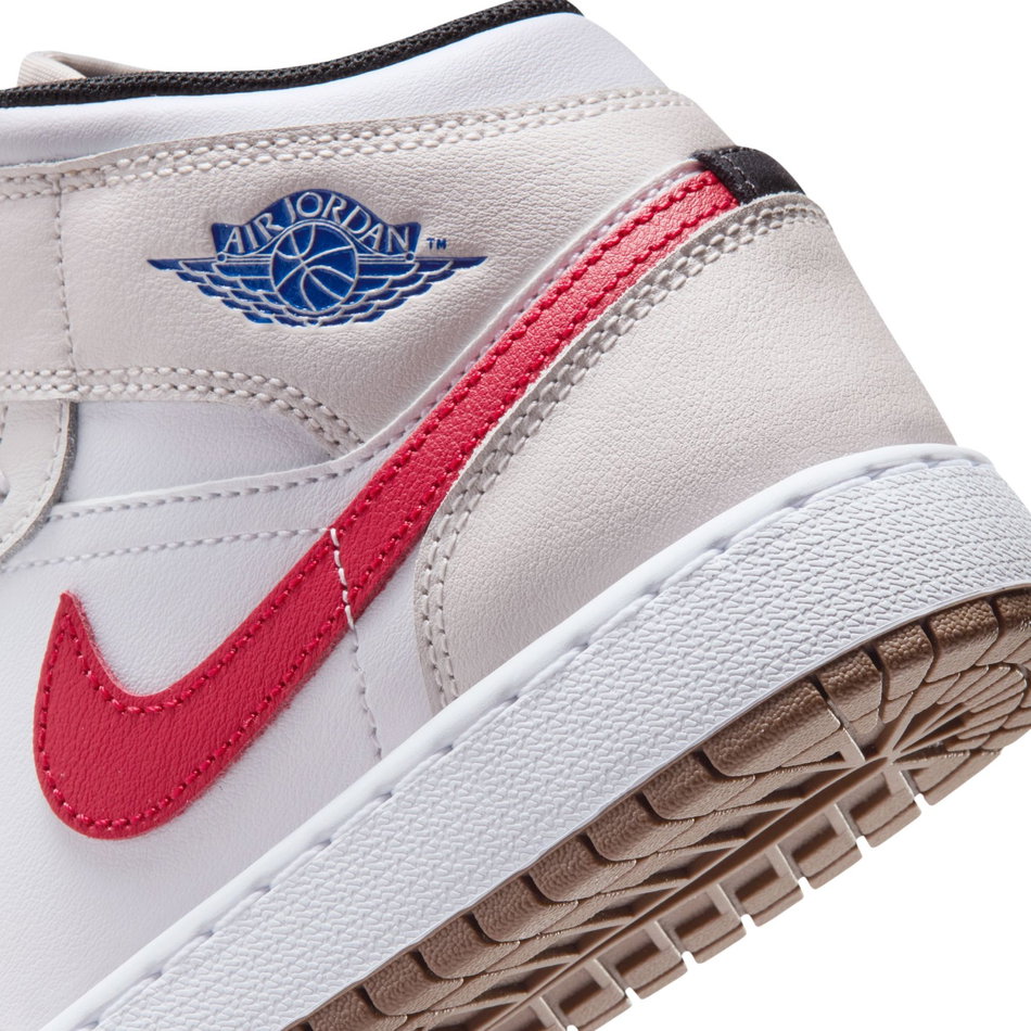Air Jordan 1 Mid Gs Basketbol Ayakkabısı