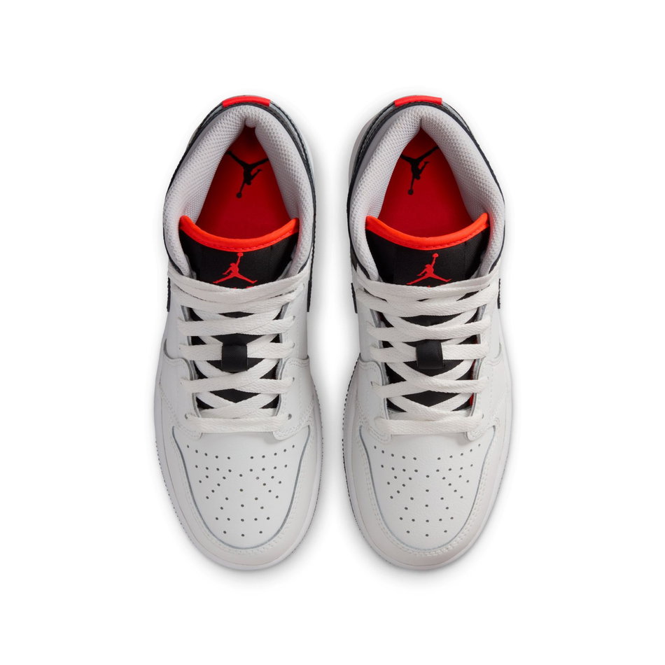Air Jordan 1 Mid Gs Gri Basketbol Ayakkabısı