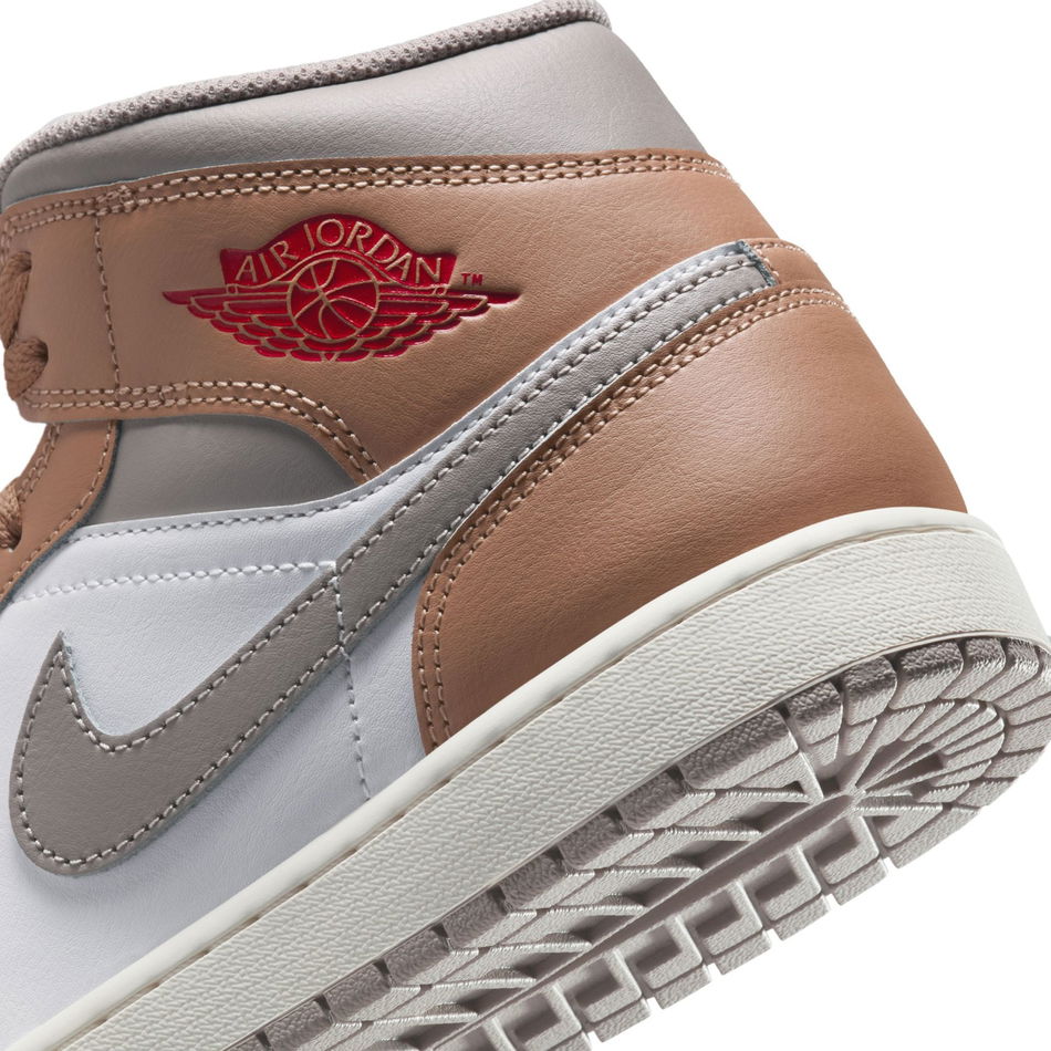 Air Jordan 1 Mid 'Hemp' Erkek Basketbol Ayakkabısı