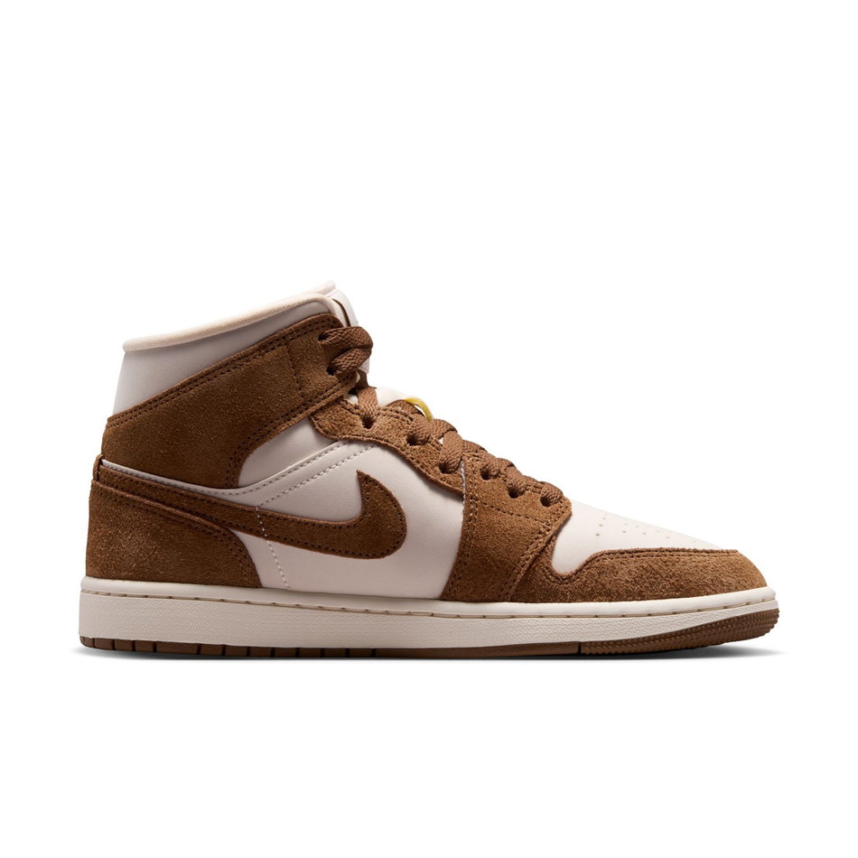 Air Jordan 1 Mid Kadın Basketbol Ayakkabısı