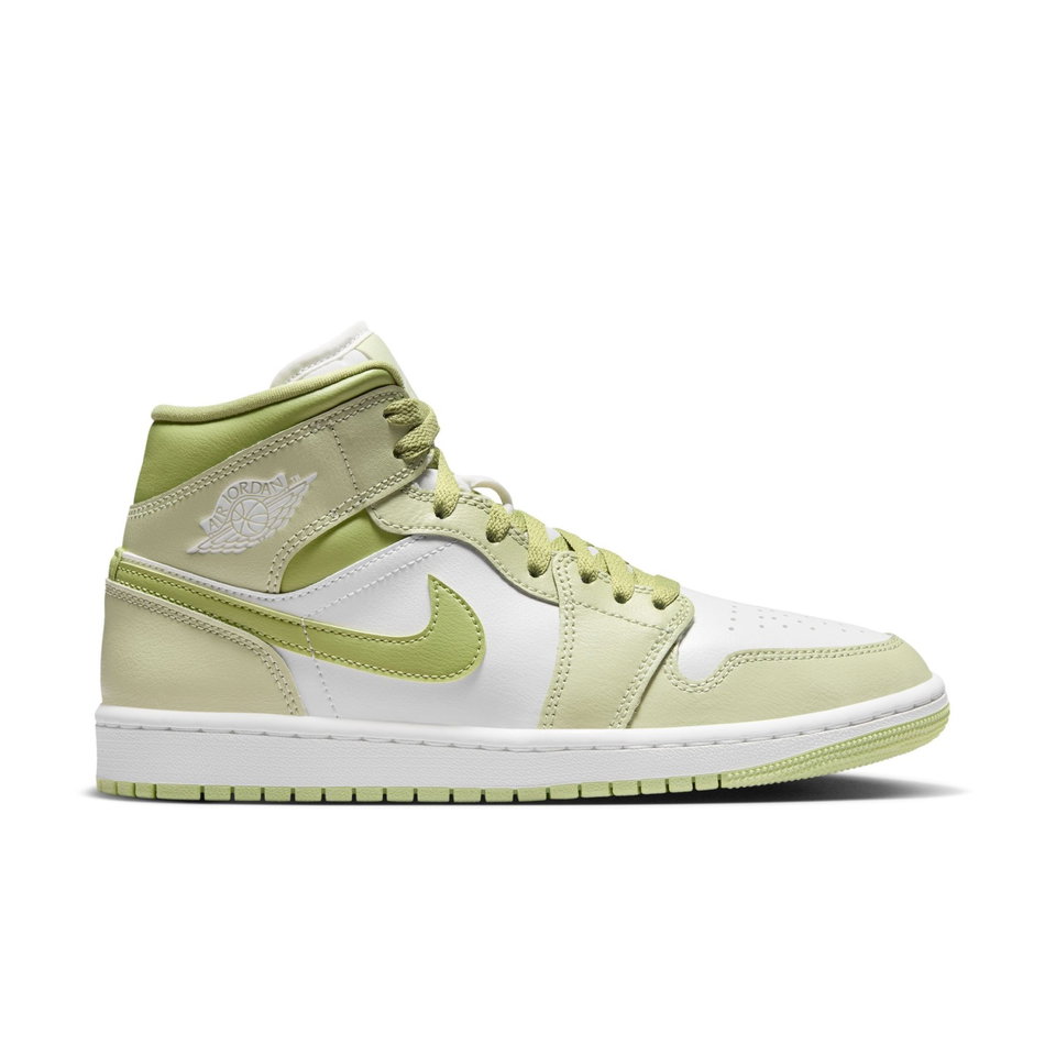 Air Jordan 1 Mid Kadın Basketbol Ayakkabısı