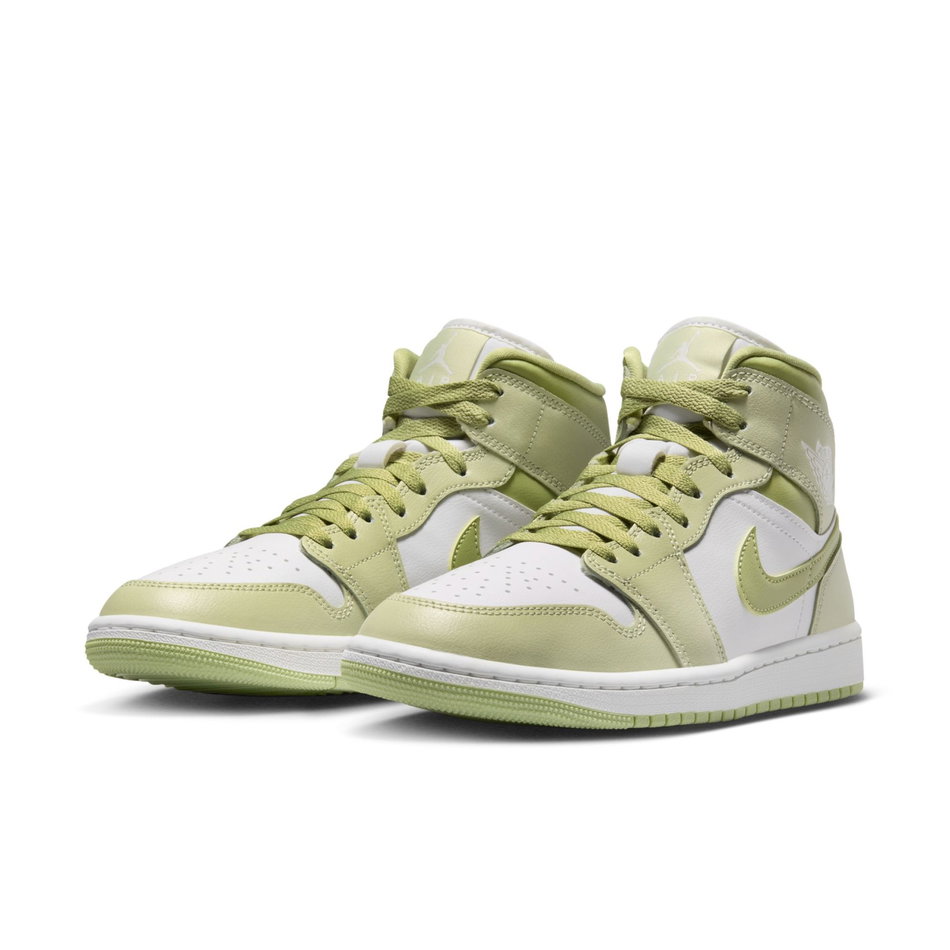 Air Jordan 1 Mid Kadın Basketbol Ayakkabısı