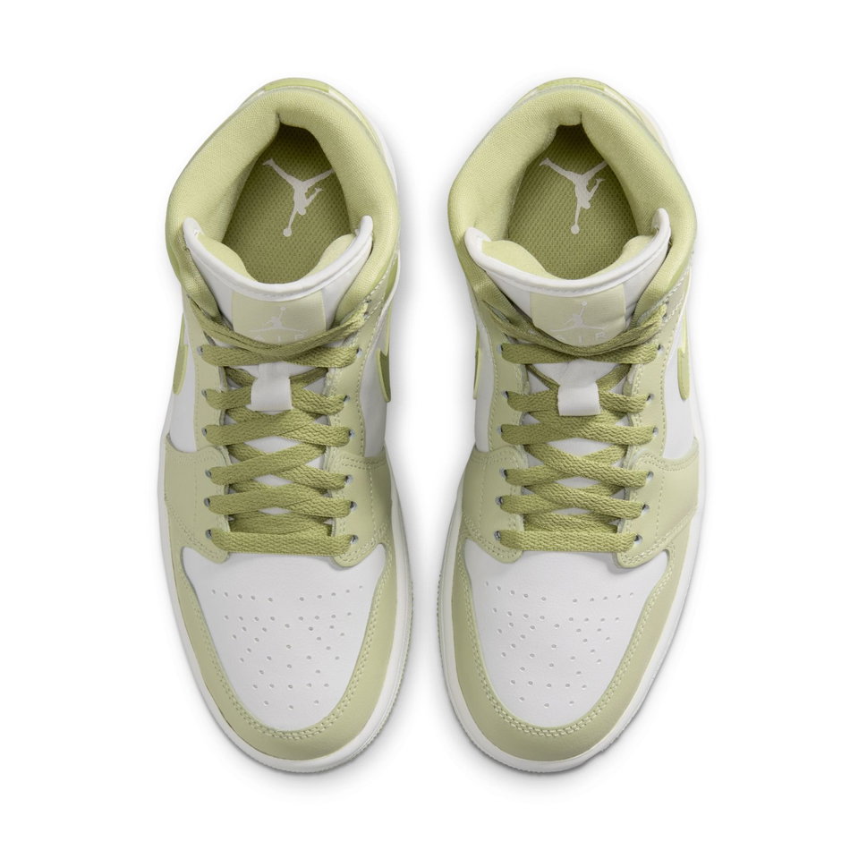 Air Jordan 1 Mid Kadın Basketbol Ayakkabısı