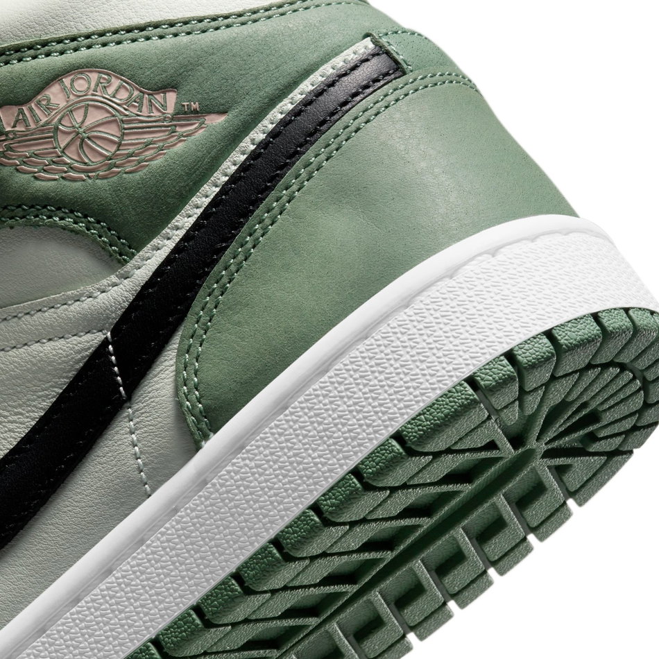 Air Jordan 1 Mid SE 'Dutch Green' Kadın Basketbol Ayakkabısı
