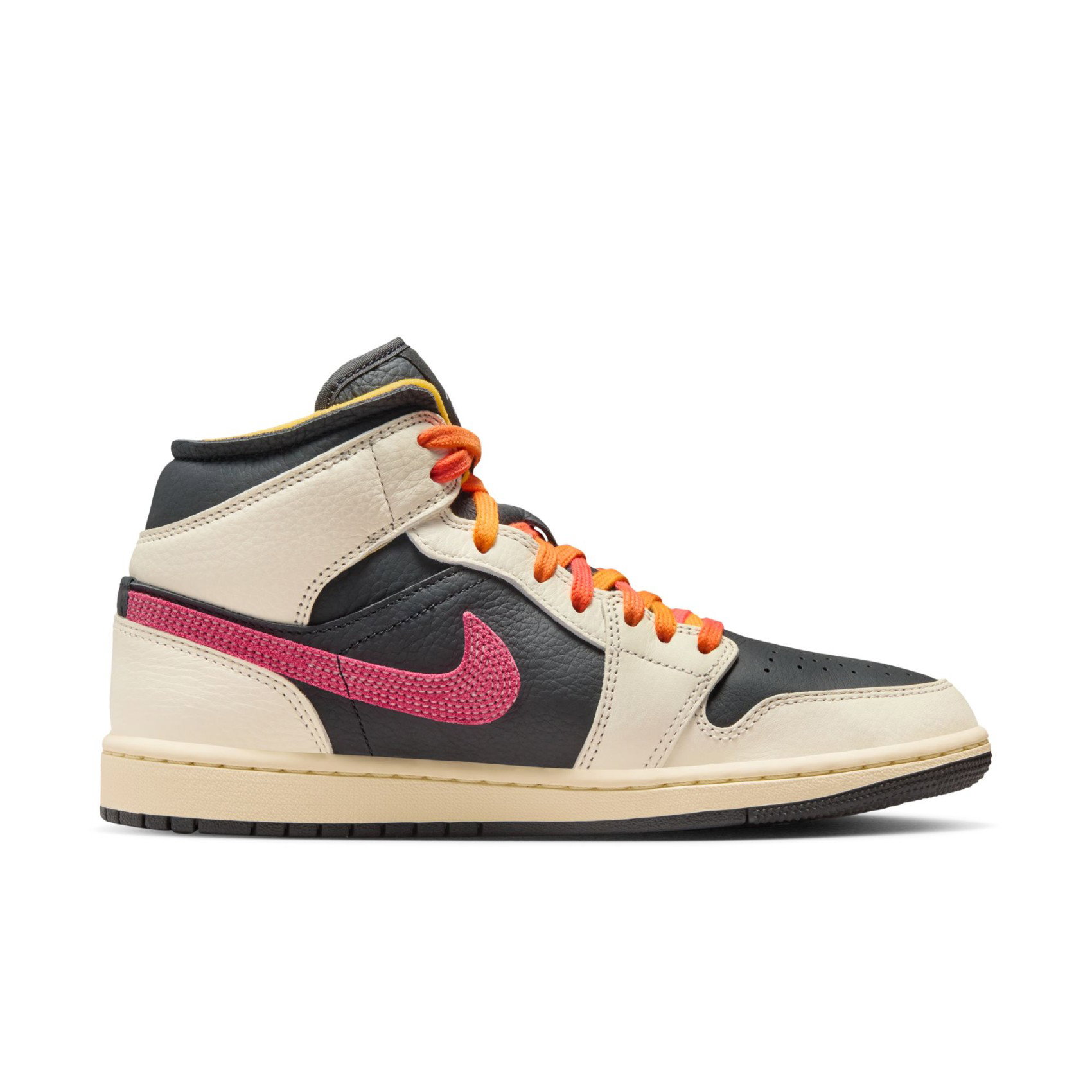 Nike Air Jordan 1 Mid SE Edge Flight Club Kadın Basketbol