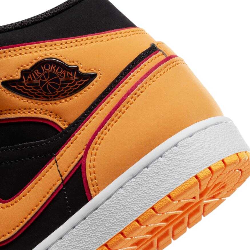 Air Jordan 1 Mid Se Erkek Basketbol Ayakkabısı