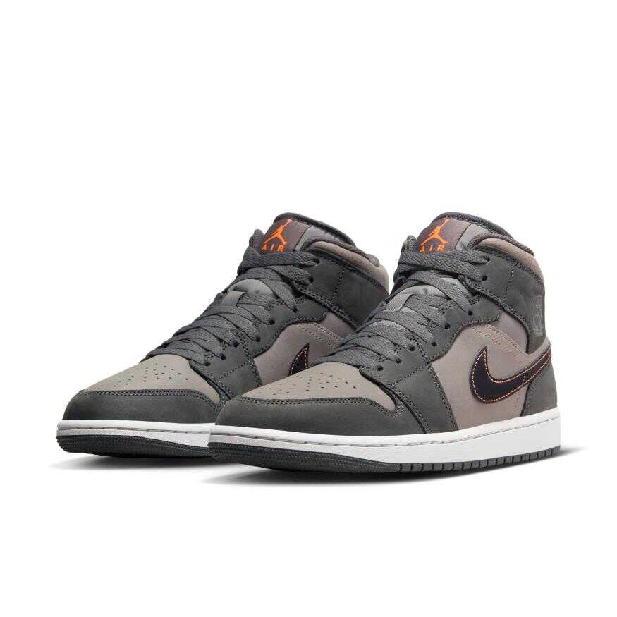 Air Jordan 1 Mid SE Erkek Basketbol Ayakkabısı