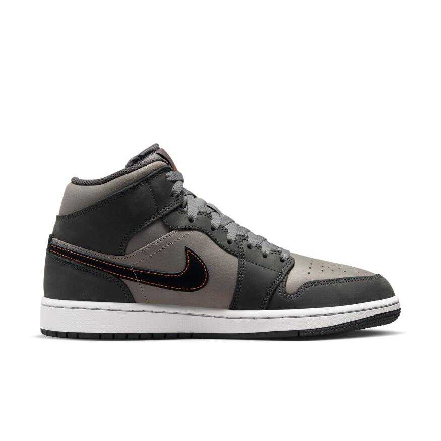 Air Jordan 1 Mid SE Erkek Basketbol Ayakkabısı