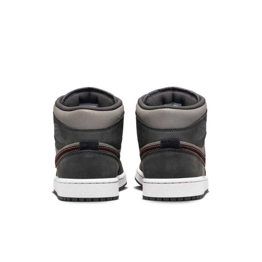 Air Jordan 1 Mid SE Erkek Basketbol Ayakkabısı